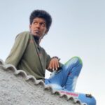 Bala Instagram - vittu celling mela felling ah oru song❤️❤️❤️❤️❤️❤️