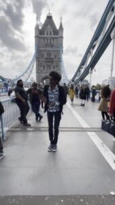 Bala Instagram - London bridge la london bridge is falling down song❤️ with @vicky_shiva_kpy bro❤️ 
D.o.p:@prince_rozario bro❤️