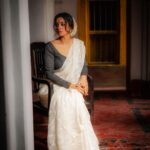 Barkha Bisht Sengupta Instagram - White …. A blank page … so many possibilities !! 📸 @charcoalmarks Wearing: @aankona.design.studio