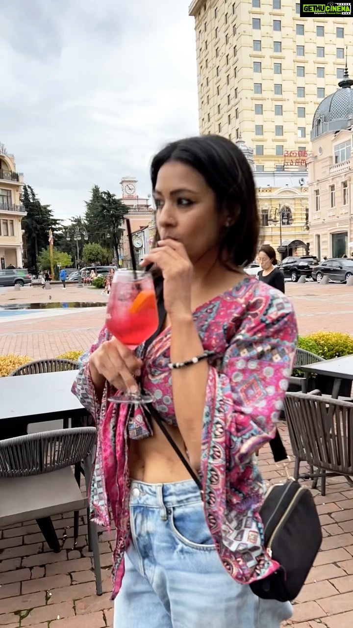 Barkha Bisht Sengupta Instagram - Spent a whole day just walking around this beautiful place …. Not to mention the aperol spritz 🍷 … they’re ❤️ #europesquarebatumi