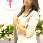 Barkha Bisht Sengupta Instagram - Coz pretty girls also need good skin care …. Can’t wait to try out some amazing skin n hair treatments @clinicmetamorphosis … all u people out there … join in :)