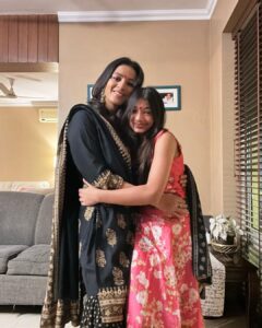 Barkha Bisht Sengupta Instagram - Diwali 2022 🪔
