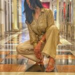 Barkha Bisht Sengupta Instagram – Keeping it earthy ! 

Wearing : @torqadorn 
Styled by : @bombaebyaisha