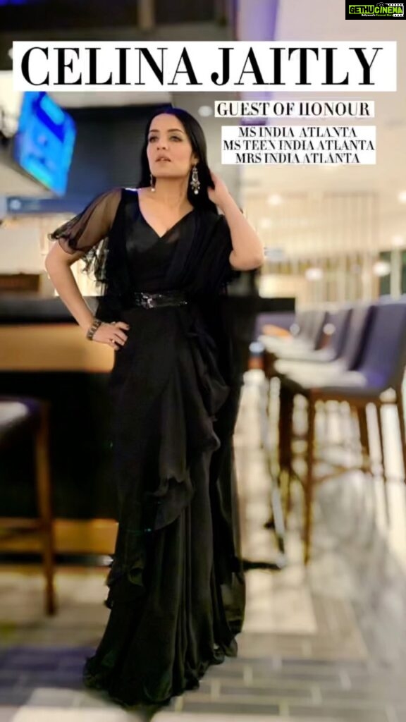 Celina Jaitly Instagram - Season changes but my love for the colour black is still the same. Feeling ultra feminine in this Beautiful Black georgette ruffle Saree by @petulabrownemartins for a night of glittering crowns and beauty galore as guest of honour for Ms India/ Teen Ms India & Mrs India Atlanta in the USA. Makeupartist: @utiebeauty / Ritu Champaneri Hair : @jagu.beauty / Jagu Modi Beauty & Grooming: @swapnabeautyatlanta / Hetavi Video : Dev Gohil Styling and Designer : @petulabrownemartins Thank You to my amazing team : Gautam Sharma team Atlanta: @actorjayraval @dhavalthegreat and Meet Special Thanks to my bro Jaunty for his hospitality. #actorslife #blackmagicwoman #celina #celinajaitly #celinajaitley #blacksaree #atlanta #usa #rufflesaree #georgettesaree #beautypageant #missindia #missuniverse #beautyqueen #bollywood #indianactress #indianfashion #indianwear #indiansaree #indianwomen