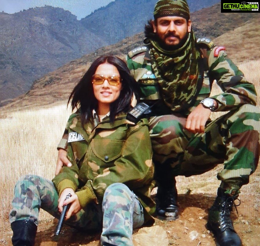 Celina Jaitly Instagram - Happy Siblings day !! Proud to be 4th Generation Armed Forces !!! Me and my favourite pagal!! @supertrooperjets & @celinajaitlyofficial #siblingsday #celinajaitly #vikrantjaitly #specialforces #brothersister #indianarmy #paratrooper #celinajaitley #bollywood #indian #siblingslove #siblings