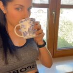 Celina Jaitly Instagram - Birds in #austria in #springtime beauty contest lol 😂! #celinajaitly #celinainnature #austria #bollywood #comedy #austriangirl Austria, Europe