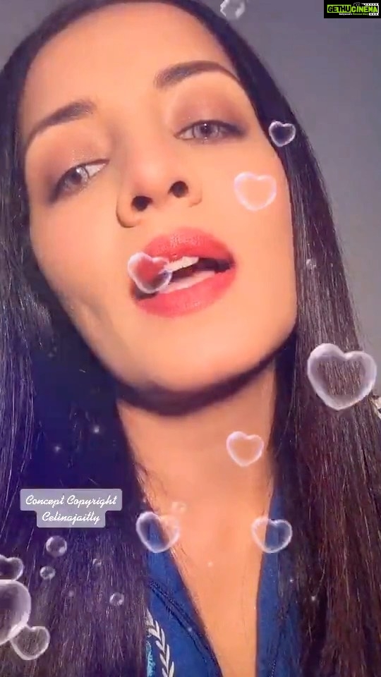Celina Jaitly Instagram - BEWARE SEDUCTION AHEAD !!! #funnyhindi #funnyreels #hindifunny #hindicomedy #seduction #gaana #hilarious #celina #celinajaitly #indianactress beautyqueen #celinajaitley #reelstrending #viral #funny #funnygirl Austria, Europe