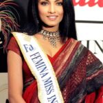 Celina Jaitly Instagram - 22 YEARS - MISS INDIA UNIVERSE 2001 Make them pay with your capability not with your rage…. It’s not easy to follow your passion but career’s are not built from chasing salaries they are built from chasing passions. All my struggles as a model since the age of 14 in an upcoming Indian fashion industry were worth it. A lot of people want the crown, but they’re not willing to bleed for it … Bleed with passion and rest will follow. It has been an unbelievable journey since 27th January 2001. Having won additional titles of : @indiatimes Surfers Choice Awards Margo Ms Beautiful Skin @mtvindia Most wanted VJ @feminaindia Best costume in alliance with then Kolkata’s upcoming designer NIFT student and friend @sabyasachiofficial I have lived a life with many unbelievable goals achieved from being a Runners Up @missuniverse to Films to @unitednations to entrepreneurship and many more to go. Thank you @missindiaorg @timesofindia @vineetjain12 and of course late Mr @guhapradeep for this incredible launchpad. #22years #missindia #missuniverse #celina #celinajaitly #celinajaitley #bollywood #beautyqueen #beautyqueens4ever #indianwomen #india
