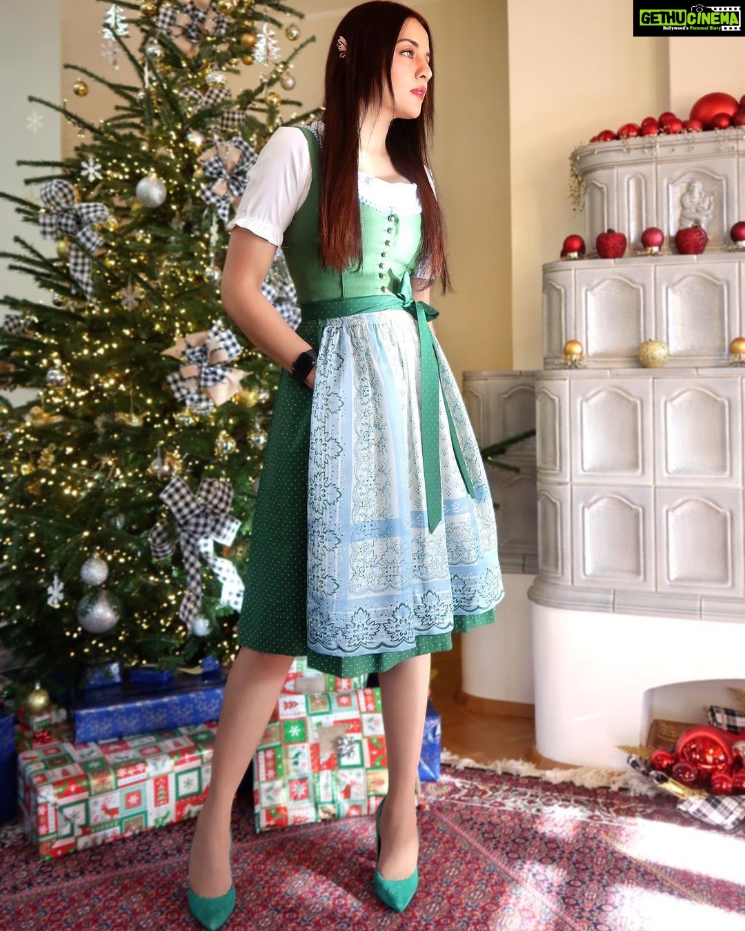 Celina Jaitly Instagram - FINALLY!! Back to a 25 inch waist !!! Just like the Saree I truly believe every woman looks good in a “Dirndl” (The Austrian National dress). It is a magical dress which brings out the best of every body type. In Austria we wear the Dirndl at all festivals and important occasions. (I have even worn one for hiking once lol. ) Needless to say my husband got a got view that day 😅. The dirndl is in a class of its own. It represents a love of tradition, custom and a very special outlook on life. And every woman looks great in one. It’s no wonder that the dirndl is so popular. #dirndl #dirndlliebe #celina #celinajaitly #celinajaitley #alpinebabes #austriangirl #indiangirl #bollywood #christmasoutfit #dirndllove #nationaldress #missindia #missuniverse #beautyqueen #weihnachten #christmas #newyear #cosplay #🧿 Austria, Europe
