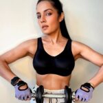 Celina Jaitly Instagram - Dumbell Chakdi Aii !!! I found I was more confident when I stopped being someone else’s definition of beautiful and started being my own. The difference between who you are and who you want to be is what you do. My fitness journey after two consecutive twin pregnancies has been quite a graph. I was dealing with my mind and body who were behaving as two entirely different entities. I would work on my mind and body would give up, but whenever I worked on my body my mind remained stable and elevated. Working out helped combat my phases of depression following my parents & baby’s loss during my second twin pregnancy, specifically certain workouts which I tailored myself during covid lockdowns. Working out around post pregnancy rectus diastases and hernias is even more challenging, you wonder why your tummy won’t go away or why your body feels spongy despite many efforts to get back to Gymn and hours of cardio. I did not hire a team of trainers to help me, I worked on educating myself in sports science, as well as taking advantage of my #austrian alpine outdoors during Covid … It took a lot of work and now some results are showing and I am sharing them to inspire you not to give up on yourselves. We all are works in progress and are roads which will always be under construction so instead of being hard on yourself just be consistent. I always thought I just wanted look good until I realized what it felt like to be strong, focus on building yourself instead of weight loss. 🏋🏻 Signing off with love, strength and power !! #celinajaitly 🥋 #celinajaitley #workoutmotivation #postpartumfitness #bollywood Austria, Europe