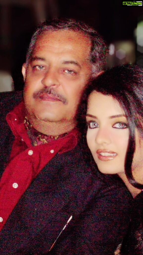 Celina Jaitly Instagram - Happy Birthday in Heaven once again !!! Miss you every single day ….. You used to sing this song so well dad … this one is for you….. Colonel VK Jaitly, SM Kumaon Regiment #armydad #happybirthdaydad #dad #missyoudad #celina #celinajaitly #celinajaitley #armyfamily #prouddaughter #birthdayinheaven #kumaonregiment #indianarmy #fatherdaughter