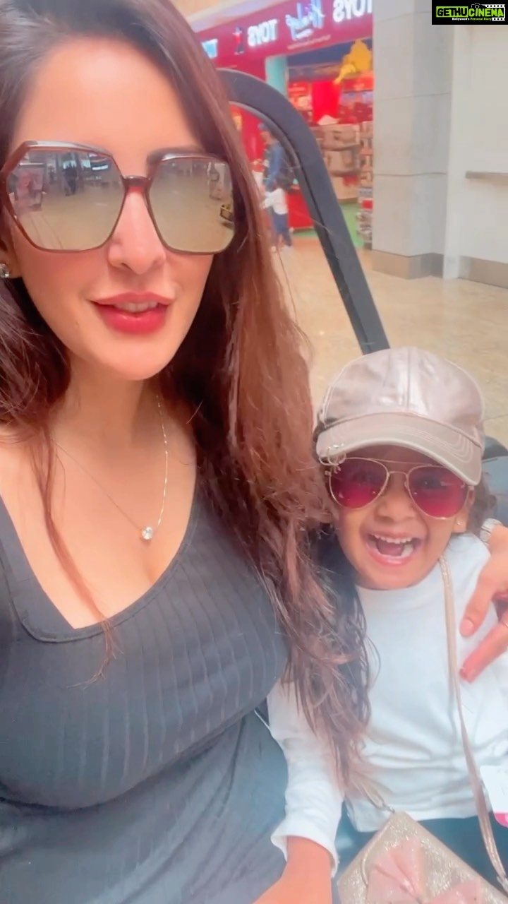 Chahatt Khanna Instagram - Few beautiful moments .. miss our me time together.. ♥️