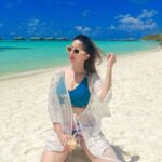 Chahatt Khanna Instagram - Breathe … #beachlife #goodvibes #chahattkhanna #freedom #flyhigh #flysolo #