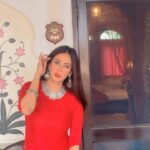 Chahatt Khanna Instagram - For you Roh ♥️ #reelkarofeelkaro #travelreels #travelblogger #chahatkhannna #rajesthan #jaipur