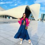 Chahatt Khanna Instagram - Last day in the city of winds … Outfit- @ammarzofashion #baku #chahattkhanna #travel #indian #holiday #vaccay #city Heydar Aliyev Center
