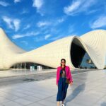 Chahatt Khanna Instagram - Last day in the city of winds … Outfit- @ammarzofashion #baku #chahattkhanna #travel #indian #holiday #vaccay #city Heydar Aliyev Center