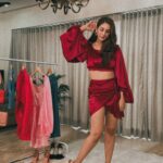 Chahatt Khanna Instagram – Red #bts #home #ck #reelsinstagram #chahattkhanna #ammarzo #grooves #dolledup #ammarzogirl outfit @ammarzofashion