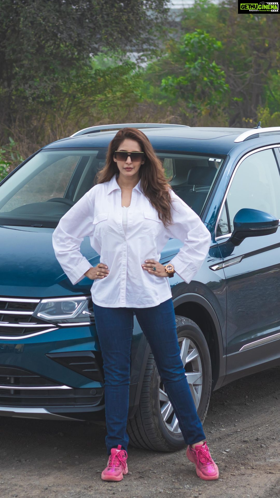 Chahatt Khanna Instagram - Since childhood days, I've been passionate about cars and bikes. Car designs always intrigued me and a great drive is an exhilarating experience ! Thank you Exhibit Mag for reviving my passion for travelling , driving and getting my passion for wheels come alive again :) My review of the VW Tiguan is live on YouTube. Check for link in the stories. It’s the first so don’t be harsh:) @exhibitmagazine @volkswagen_india check out the whole video , link in bio .#car #volkswagen #auto #autoreview #ck #carchik #chahattkhanna #lifestyle #luxury #outdoors