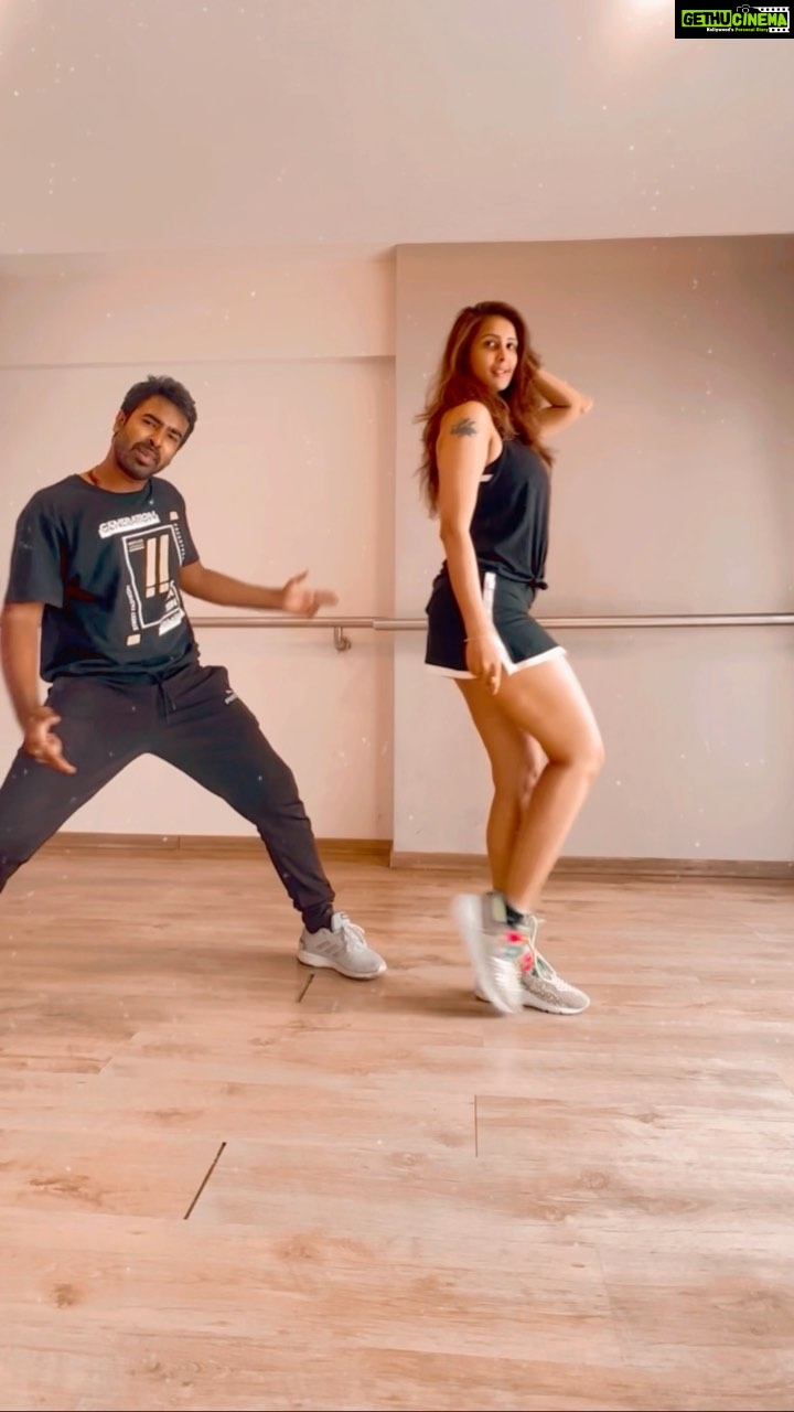 Chahatt Khanna Instagram - Monday .. back to dance #dance #dancer #chahattkhanna #dancevideo