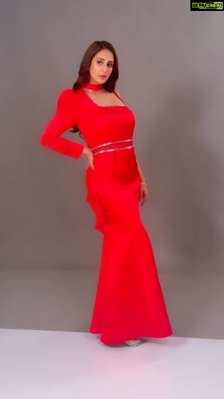 Chahatt Khanna Instagram - Glimpse of @ammarzofashion new shoot .. dropping new redcarpet looks soon.. stay tuned.. #ammarzogirl #chahattkhanna #founder #founderlove #red #redcarpet #fashion #veganfashion #sustainablefashion #conciousfashion #bts #womenempowerment thnx @teamammarzo