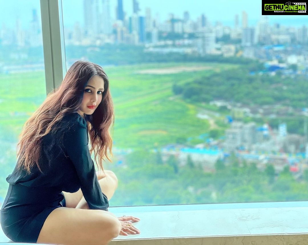 Chahatt Khanna Instagram - Conquer … Mumbai, Maharashtra