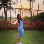 Chahatt Khanna Instagram - Rich is the person who’s soul is nurtured by nature,kids and animals , there isn’t any better prayer or practice then helping and sharing ❤️🌙☀️💎🌈 #ck #nature #beauty #beautifulnature #sunshine #chahattkhanna Goa, India