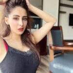 Chahatt Khanna Instagram – An artist can never live without it’s art, just like an actor can never leave acting, I am an actor more than an entrepreneur .. ❤️