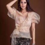 Chahatt Khanna Instagram - Hey ! I Have a Good News for you !! Have you heard of this new fashion brand called Ammarzo ? @ammarzoofficial , they are launching their website on 24th Nov 2020 12pm - and first 100 buyers gets flat 40% off . Isn’t that great ? You just have to use coupon code - Ck40 . Are you excited ? #ck40 #ammarzo #chahattkhanna #fashion #beauty #ecommerce