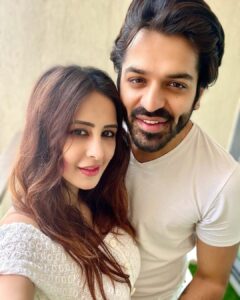 Chahatt Khanna Instagram - Happy holi to all 🌈❤️❤️