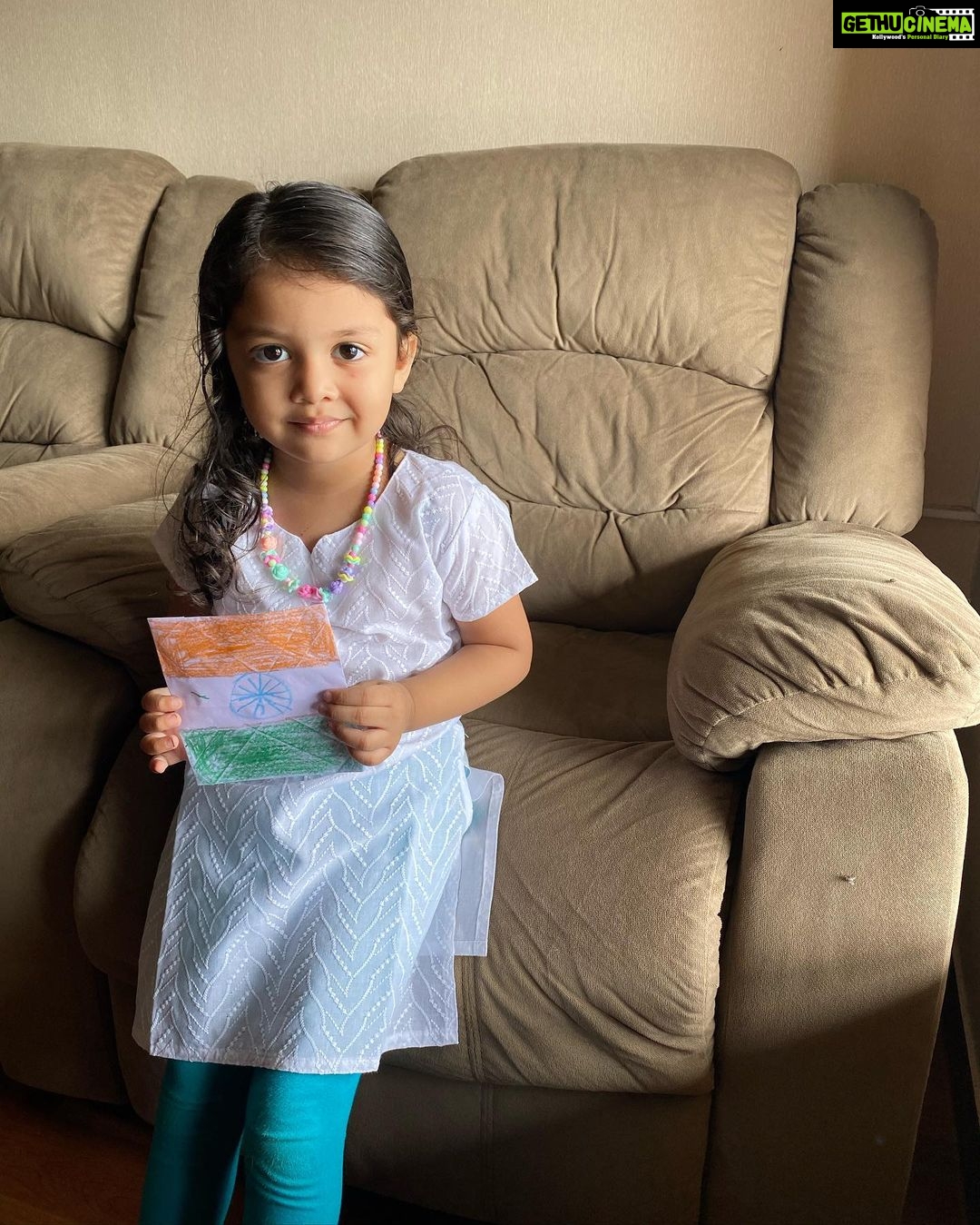 Chahatt Khanna Instagram - Oh my jaan ❤️ she made this flag 🇮🇳