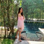 Chahatt Khanna Instagram - Heaven & Hell is within ! #outdoors #pool #life #quarantinelife #chahattkhanna #summerday #instadaily #daydress #influencer #socialdistancing #socialinfluencer