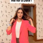 Chahatt Khanna Instagram - Side effects of being single 🤪 #ckreels #reelkarofeelkaro #reelitfeelit #trendingreels #chahattkhanna