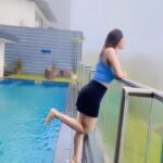 Chahatt Khanna Instagram - When world puts you down, dont just stay down, rather spring up with double force and fly high ….. #ckwrites #chahattkhanna #reels #ckreels #reelsvideo #motivationalvideos