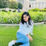 Chaitra Rai Instagram - Choose to shine ✨ Good morning have a wonderful day ❤️ 📸 : #amma #picoftheday #pic #instapost #photography #nature #greenery #shine #timepass #me #picture #instagood #photography #thankful #fridayvibes #fridaymood #chaithrarai17 Oman
