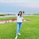 Chaitra Rai Instagram - Choose to shine ✨ Good morning have a wonderful day ❤ 📸 : #amma #picoftheday #pic #instapost #photography #nature #greenery #shine #timepass #me #picture #instagood #photography #thankful #fridayvibes #fridaymood #chaithrarai17 Oman