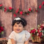 Chaitra Rai Instagram - Behind the scenes of #photoshoot ♥️🧿 @nishkashetty_official #oneyear #photoshoot #trendingreels #instababies #cutebaby #mangalore #udupi #tulunadu #trending #reel #thankful #nishkashetty #chaithrarai17