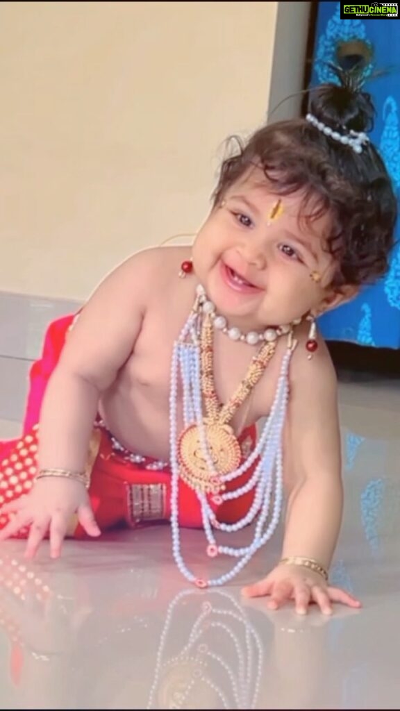 Chaitra Rai Instagram - Our little muddhu Krishna 🧿🥰♥️ Happy Krishna Janmashtami ♥️ VC: @anveshrv_1714 #happy #krishna #lordkrishna #janmashtami #my #little #muddhu #krishna #harekrishna #mangalore #udupi #reelsinstagram #reels #trending #reelsindia #myangel #cutie #babygirl #thankful #nishkashetty #prasannashetty #chaithrarai17
