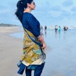 Chaitra Rai Instagram - HAPPINESS COMES IN WAVES 🌊 ♥🥰 #reelsinstagram #reels #reelsvideo #beach #happiness #happy #trending #reelsindia #trendingaudio #waves #antarvedi #thankful #thankfulthursday #chaithrarai17