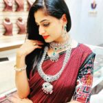 Chaitra Rai Instagram - Be your own kind of #beautiful ✨💖 Jewellery: @emmadi_silver_jewellery #emmadisilverjewellery #longharam #silverjewelery #ethnicjewellery #bridaljewellery #picoftheday #portraitphotography #postoftheday #thankful #chaithrarai17