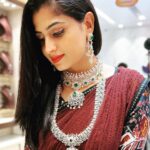 Chaitra Rai Instagram - Be your own kind of #beautiful ✨💖 Jewellery: @emmadi_silver_jewellery #emmadisilverjewellery #longharam #silverjewelery #ethnicjewellery #bridaljewellery #picoftheday #portraitphotography #postoftheday #thankful #chaithrarai17