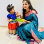 Chaitra Rai Instagram – Happy Ugadi 🍃✨
Shobhakruth naama Ugadi shubhakankshalu ♥️🧿
@nishkashetty_official 

Nishka’s outfit: @asvi_designers 
Saree: @mkr_pattu_sarees_wholesale 

#festive #vibes #goodvibes #happyugadi #thankful #momanddaughter #nishkashetty #chaithrarai17