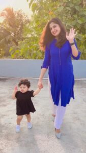 Chaitra Rai Instagram - My Girl♥️🧿💙
@nishkashetty_official 

#mygirl #everything #baby #babygirl #babymama #trending #reels #reelitfeelit #reelsvideo #reelsinstagram #trendingnow #thankful #nishkashetty #chaithrarai17