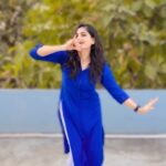 Chaitra Rai Instagram - Padadhe patellam♥💙 #reels #reelsinstagram #reelitfeelit #reelkarofeelkaro #reelsvideo #reelsviral #reelstrending #explorepage #explore #thankful #sunday #sundayfunday #chaithrarai17