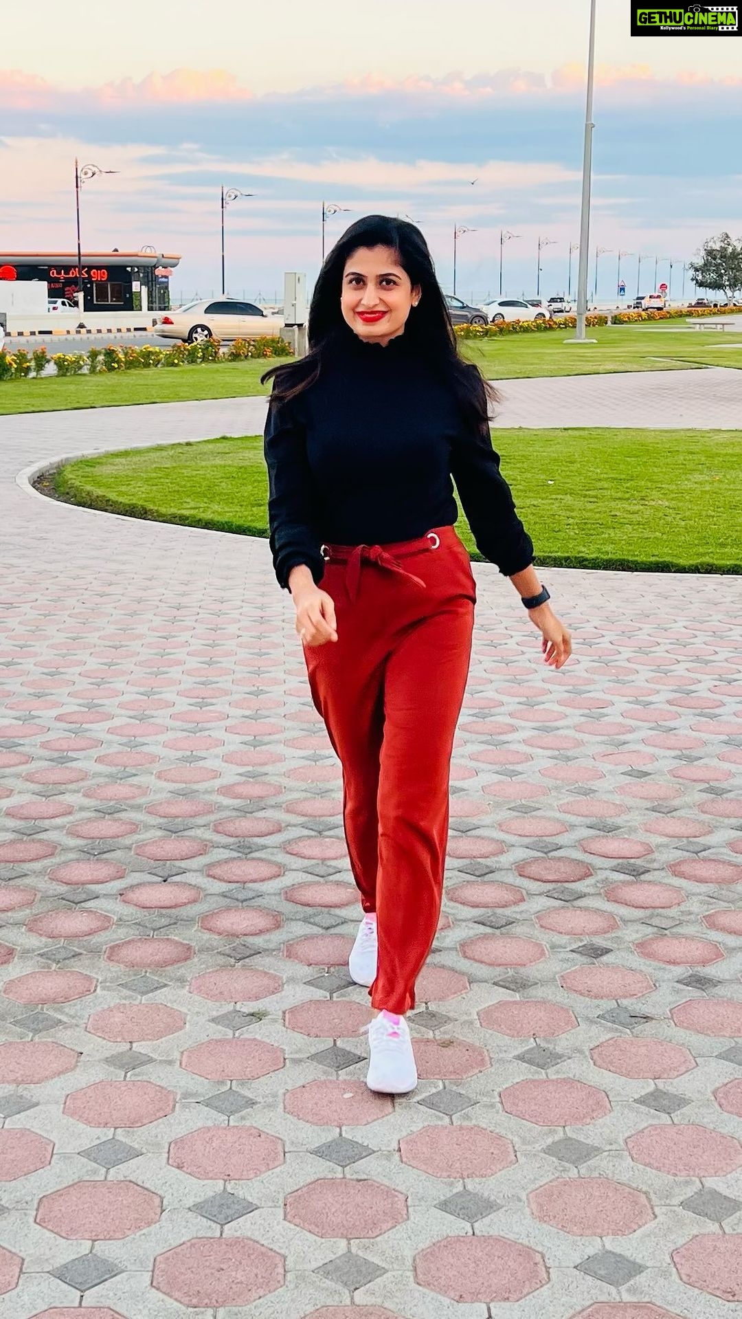 Chaitra Rai Instagram - Poonakalu loading… #waltairveerayya #megastar #chiranjeevigaru #raviteja #trending #shrutihassan #trendingreels #trend #dance #dancereels #reels #reels #trending #trend #reelitfeelit #telugusongs #thankful #chaithrarai17