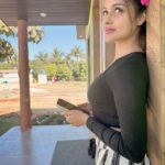 Chhavi Pandey Instagram - 💐