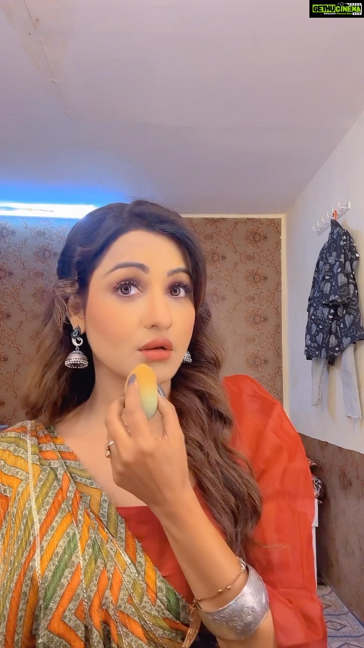 Chhavi Pandey Instagram - #actually #sahibaat #reelsinstagram #reelitfeelit #reelkarofeelkaro #trendingreels