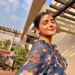 Debattama Saha Instagram - “Sunsets are proof that no matter what happens, everyday can end Beautifully.” . . . . . . #sunset #breezy #meditate #feelings #peace #instamood #instagram