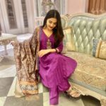 Debattama Saha Instagram – Nasaqatt waali tasveerey! (p.s.- don’t forget to swipe till the end to check out the 🏆) Also Thankful for this!
.
.
.
#instagood #instagram #ethnicwear #traditional #debattamasaha