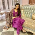 Debattama Saha Instagram – Nasaqatt waali tasveerey! (p.s.- don’t forget to swipe till the end to check out the 🏆) Also Thankful for this!
.
.
.
#instagood #instagram #ethnicwear #traditional #debattamasaha