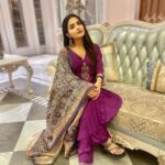 Debattama Saha Instagram – Nasaqatt waali tasveerey! (p.s.- don’t forget to swipe till the end to check out the 🏆) Also Thankful for this!
.
.
.
#instagood #instagram #ethnicwear #traditional #debattamasaha